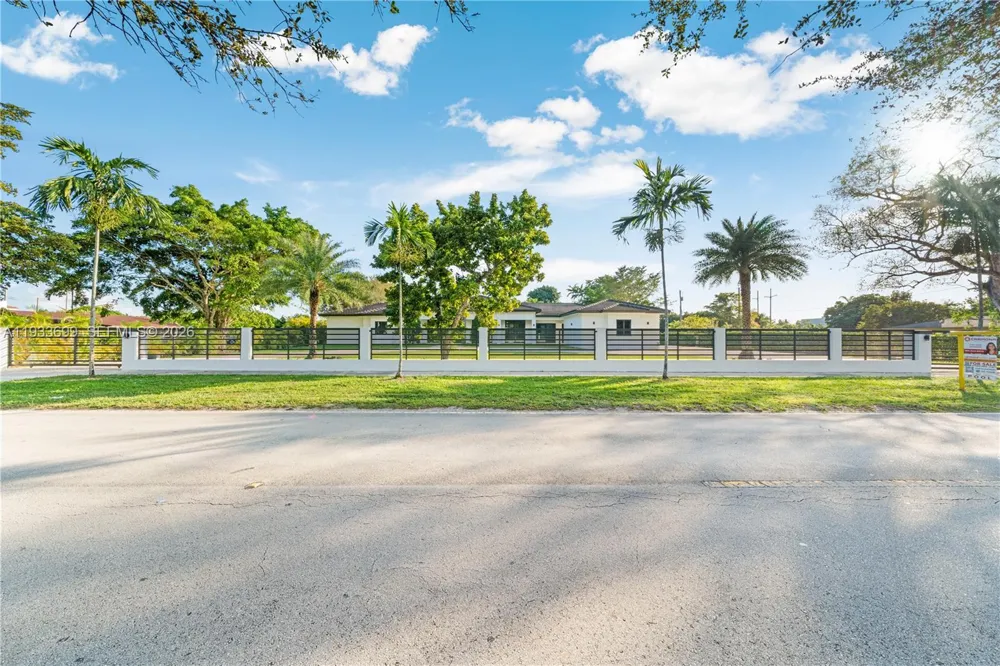 10398 SW 64th St Miami, FL 33173