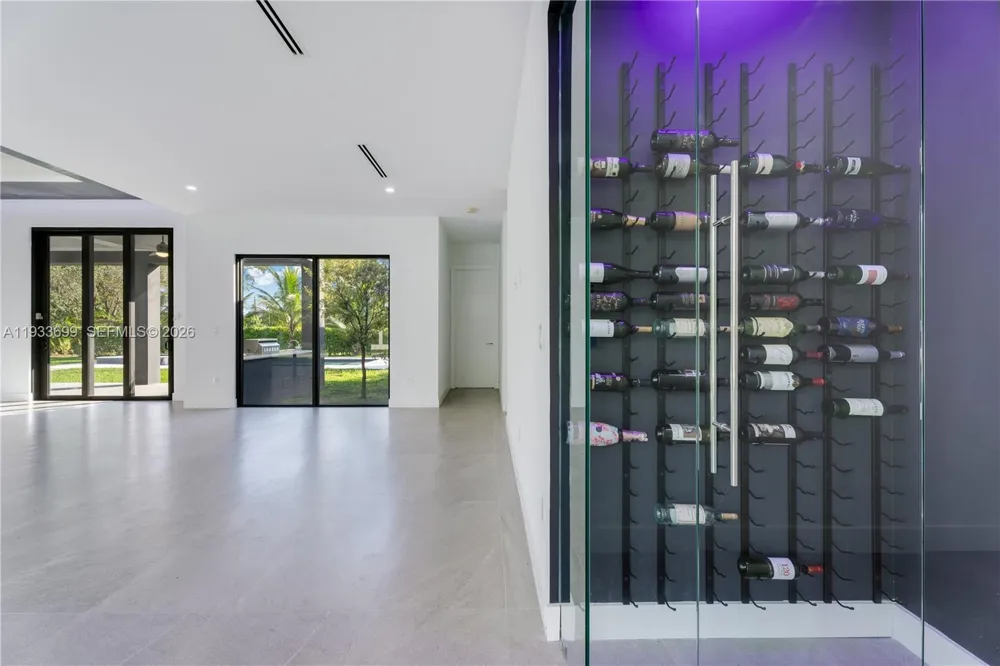 10398 SW 64th St Miami, FL 33173