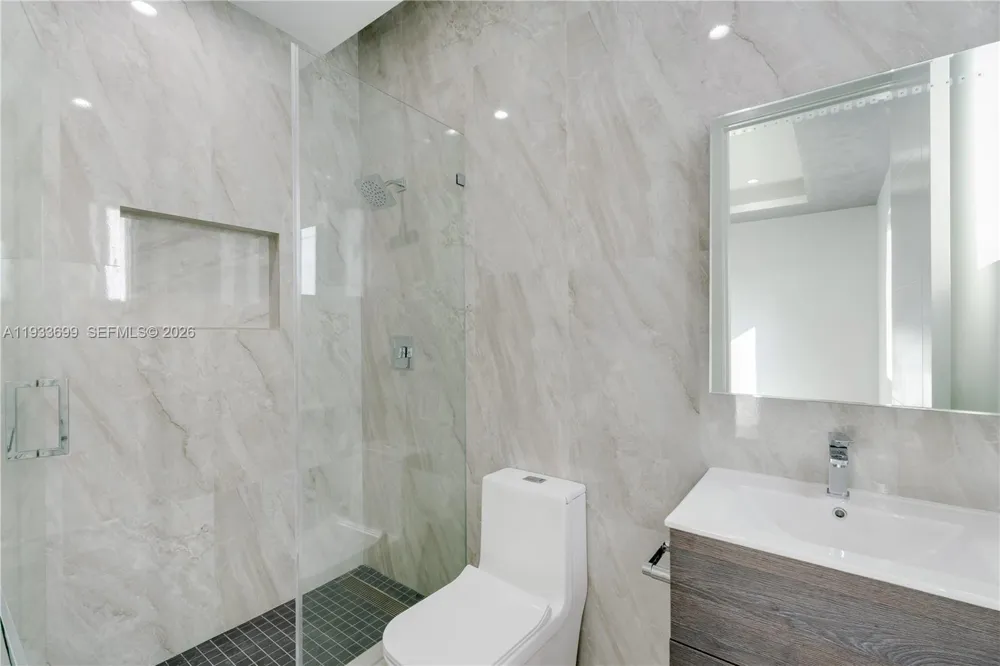 10398 SW 64th St Miami, FL 33173