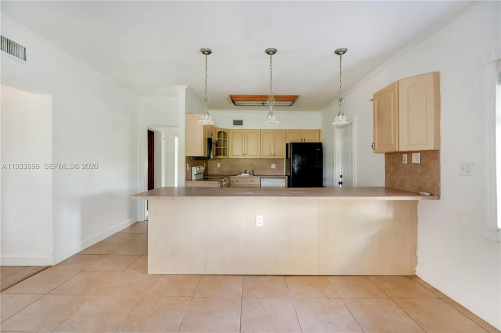 10398 SW 64th St Miami, FL 33173