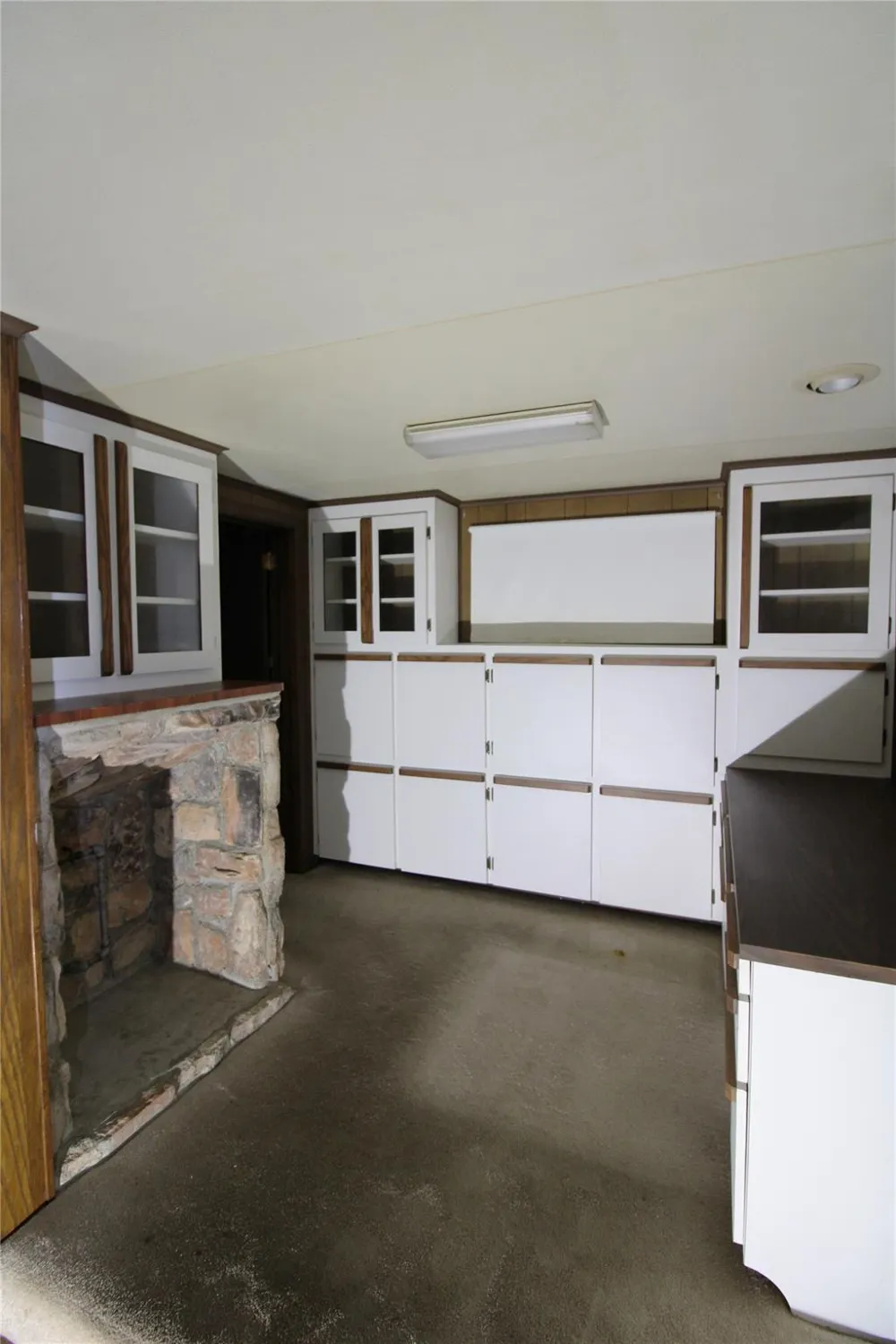401 E 5th St Sweeny, TX 77480