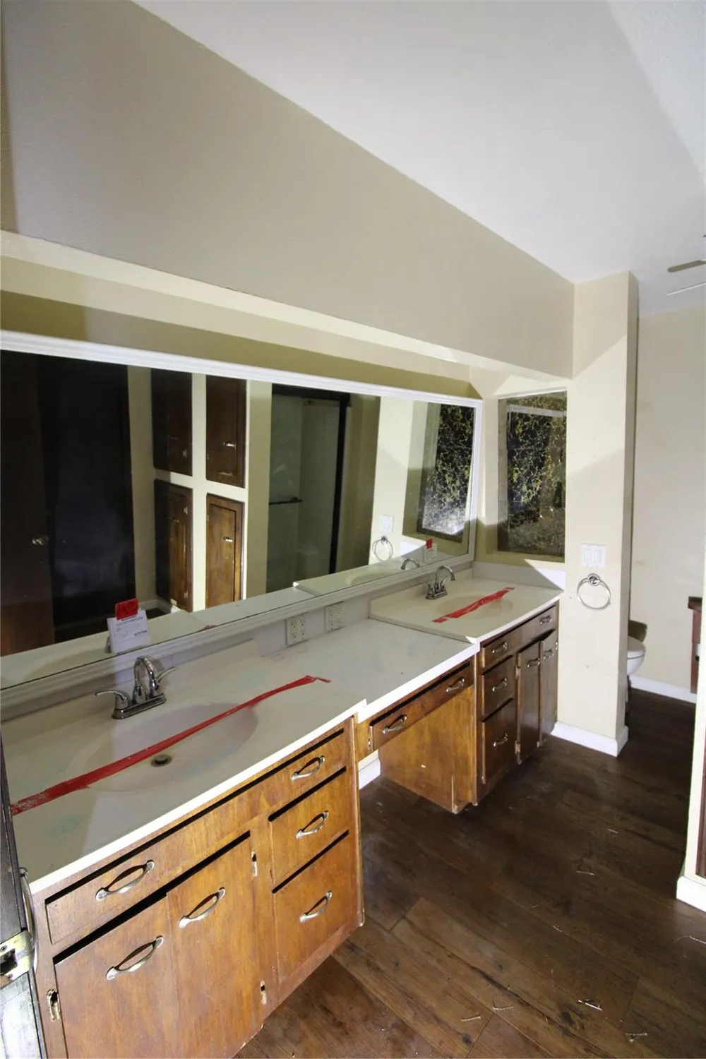 401 E 5th St Sweeny, TX 77480