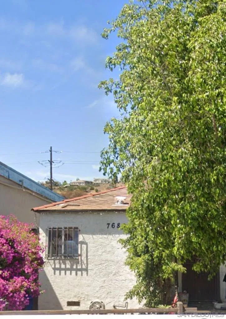 7680 Lemon Ave Lemon Grove, CA 91945
