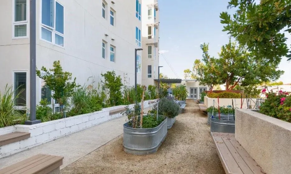 4320 44th St San Diego, CA 92115
