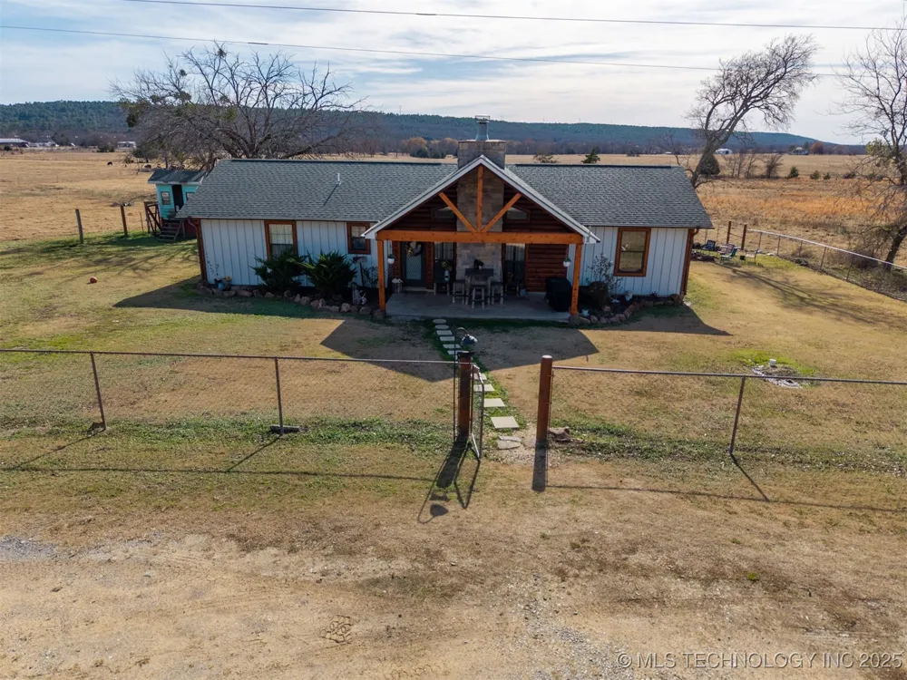 8446 E Greasy Bend Road Stringtown, OK 74569