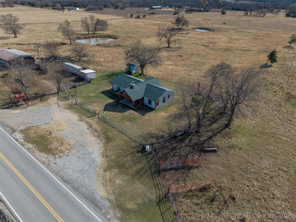 8446 E Greasy Bend Road Stringtown, OK 74569