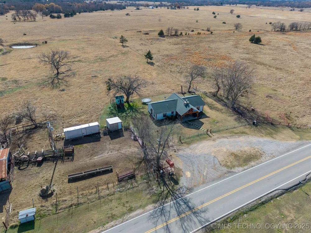8446 E Greasy Bend Road Stringtown, OK 74569