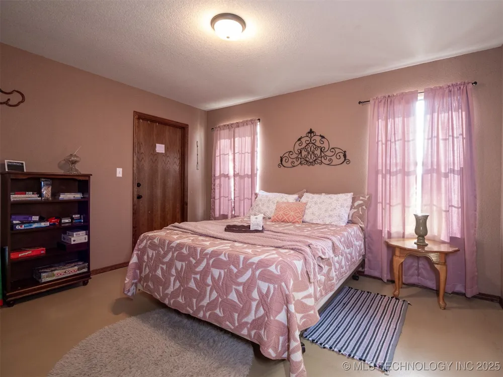 8446 E Greasy Bend Road Stringtown, OK 74569