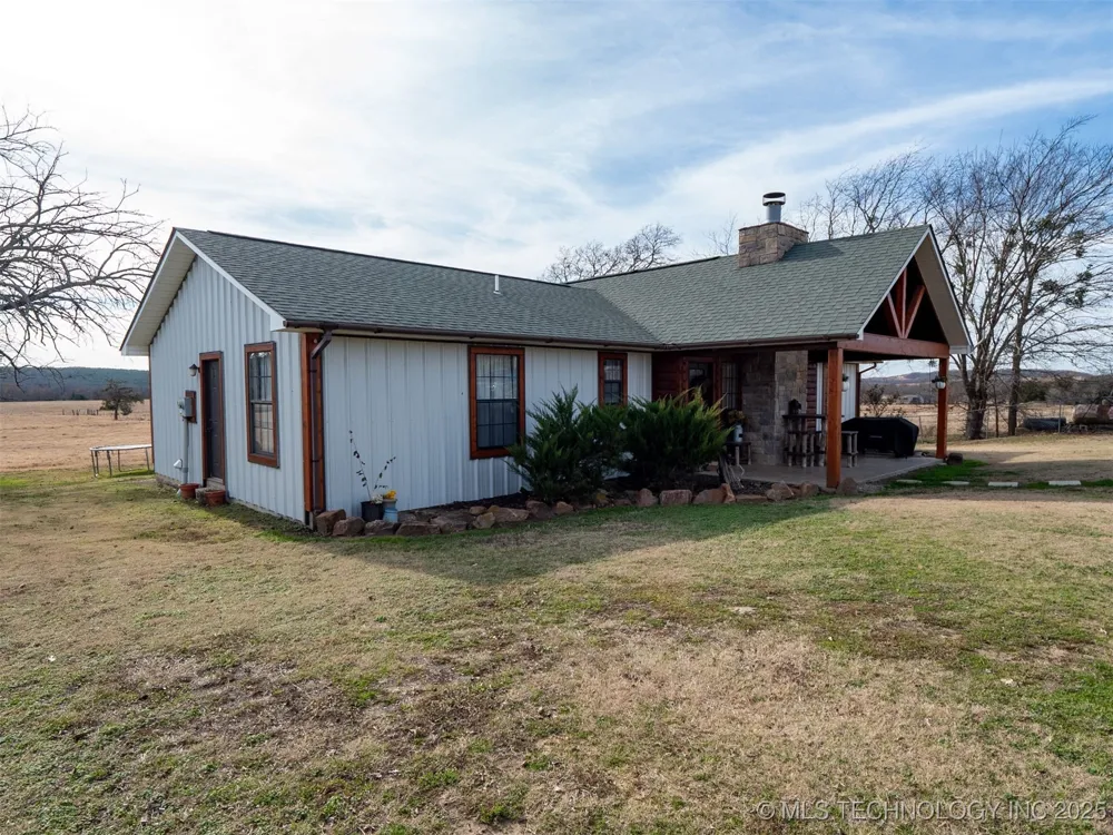 8446 E Greasy Bend Road Stringtown, OK 74569