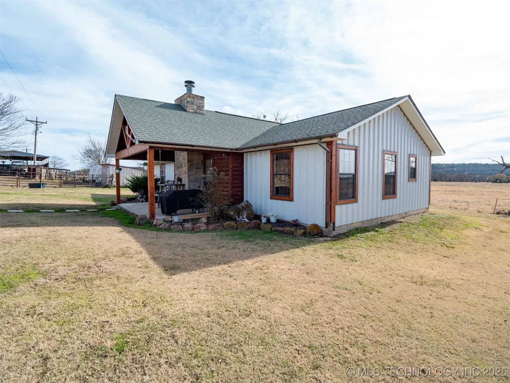 8446 E Greasy Bend Road Stringtown, OK 74569