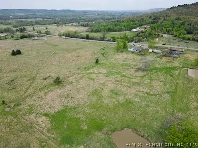 8446 E Greasy Bend Road Stringtown, OK 74569