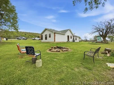 8446 E Greasy Bend Road Stringtown, OK 74569