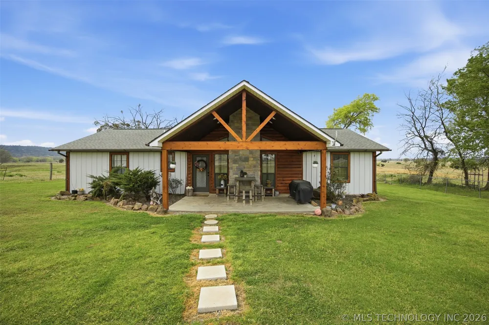 8446 E Greasy Bend Road Stringtown, OK 74569