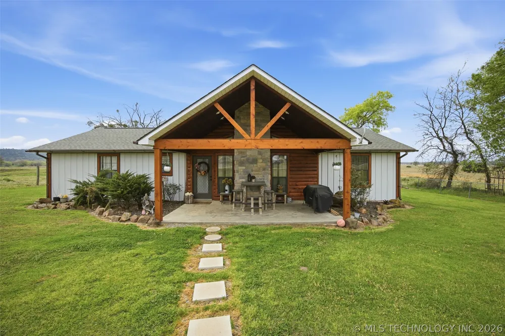 8446 E Greasy Bend Road Stringtown, OK 74569