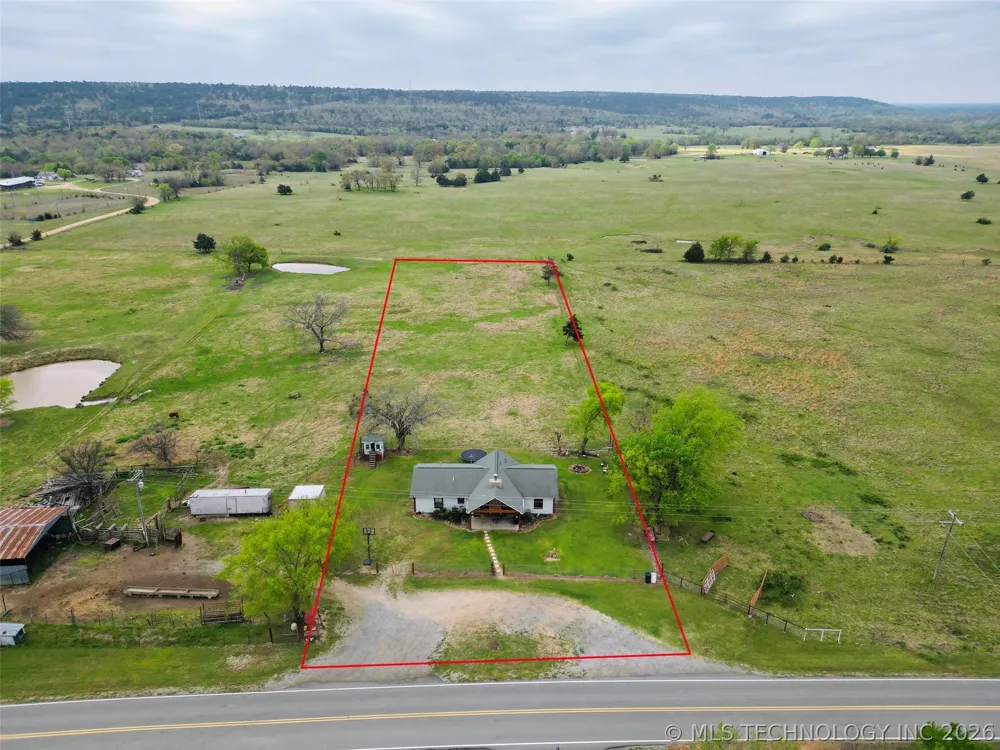 8446 E Greasy Bend Road Stringtown, OK 74569