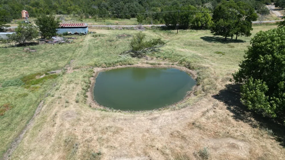 8446 E Greasy Bend Road Stringtown, OK 74569
