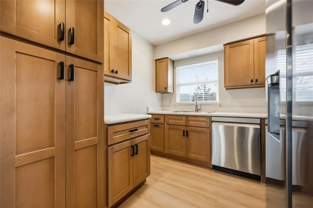 249 HILL AVENUE #30 Deland, FL 32724