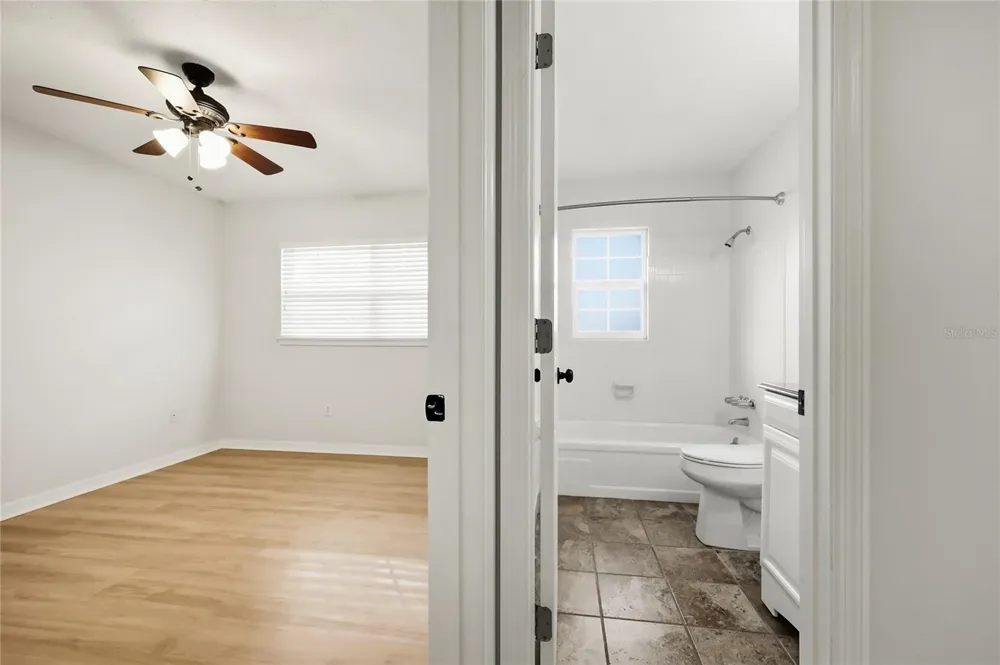 249 HILL AVENUE #30 Deland, FL 32724
