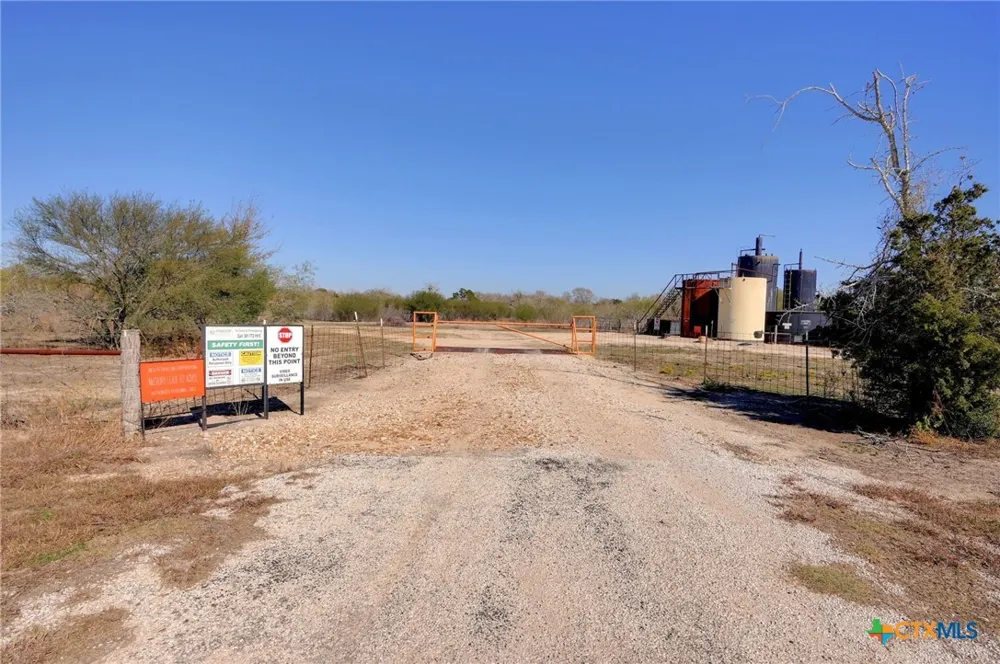 Fm 2762 Flatonia, TX 78941
