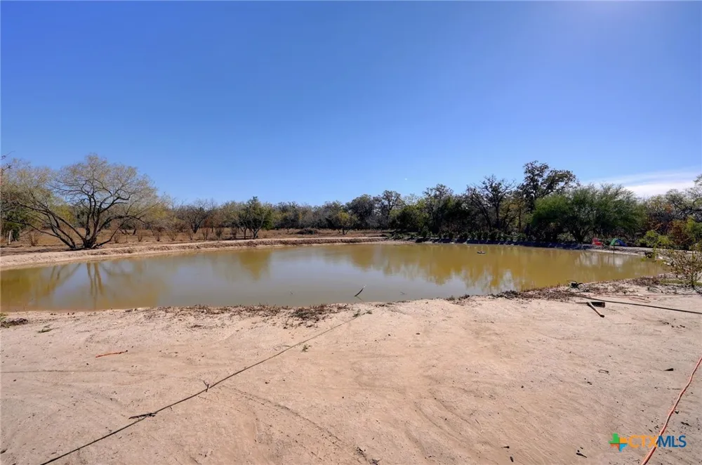 Fm 2762 Flatonia, TX 78941