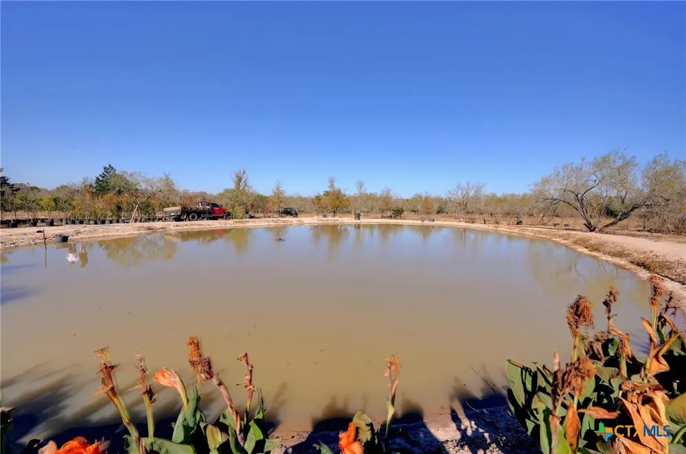 Fm 2762 Flatonia, TX 78941