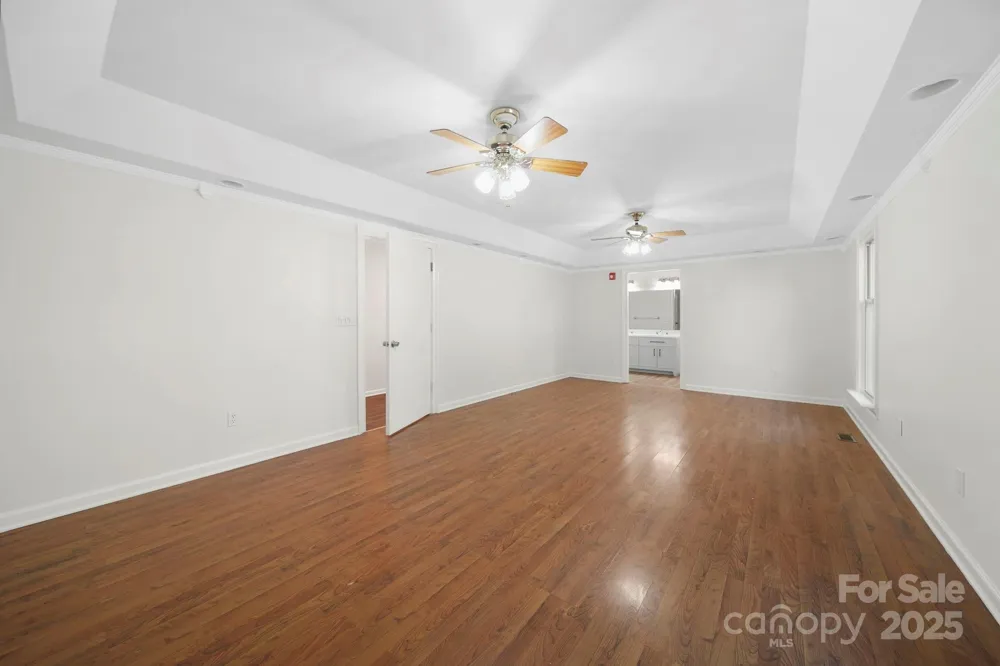 1015 Elizabeth Drive Dallas, NC 28034