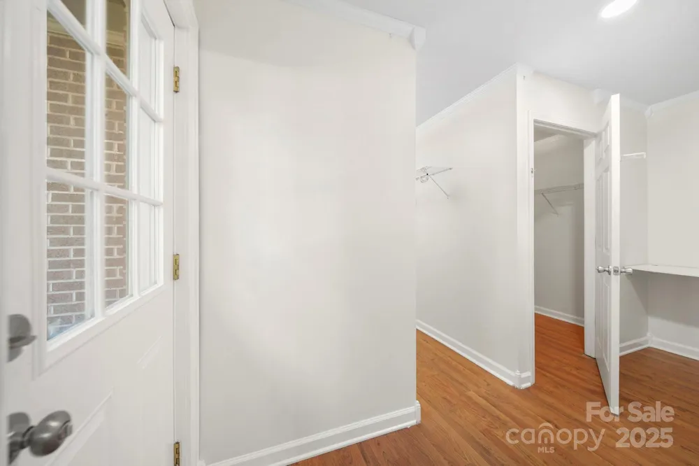 1015 Elizabeth Drive Dallas, NC 28034