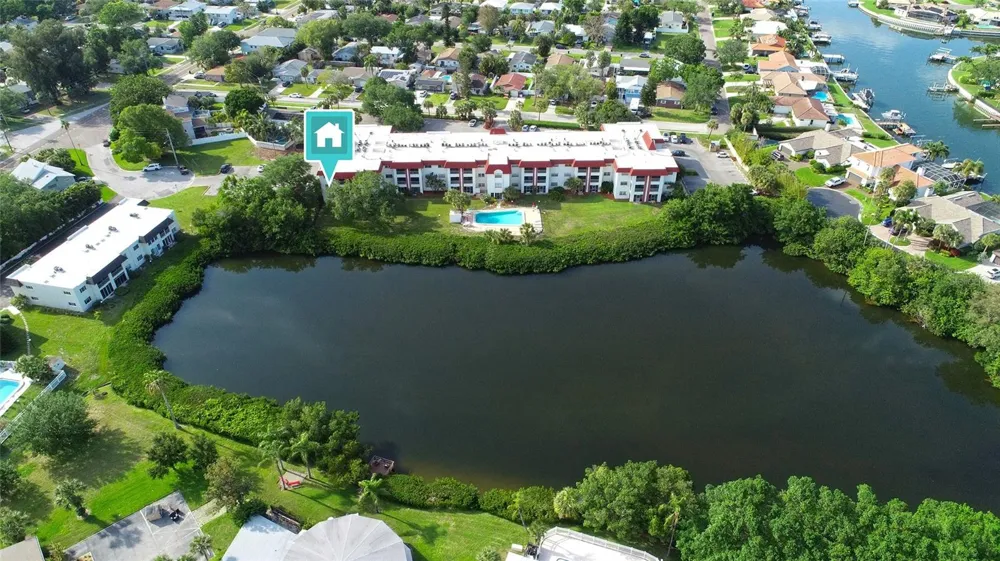 1860 MASSACHUSETTS AVENUE NE #224 St Petersburg, FL 33703