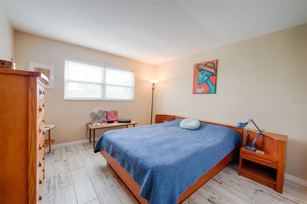 1860 MASSACHUSETTS AVENUE NE #224 St Petersburg, FL 33703