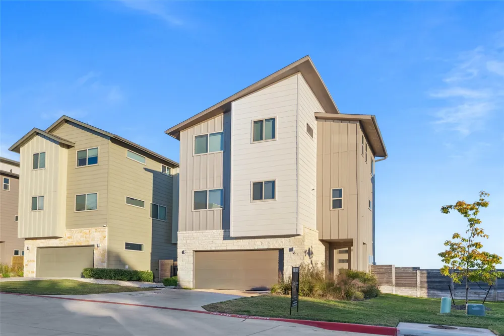 5315 La Crosse Avenue #16 Austin, TX 78739