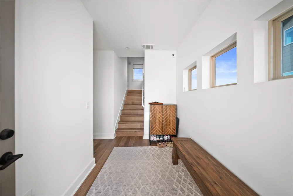 5315 La Crosse Avenue #16 Austin, TX 78739