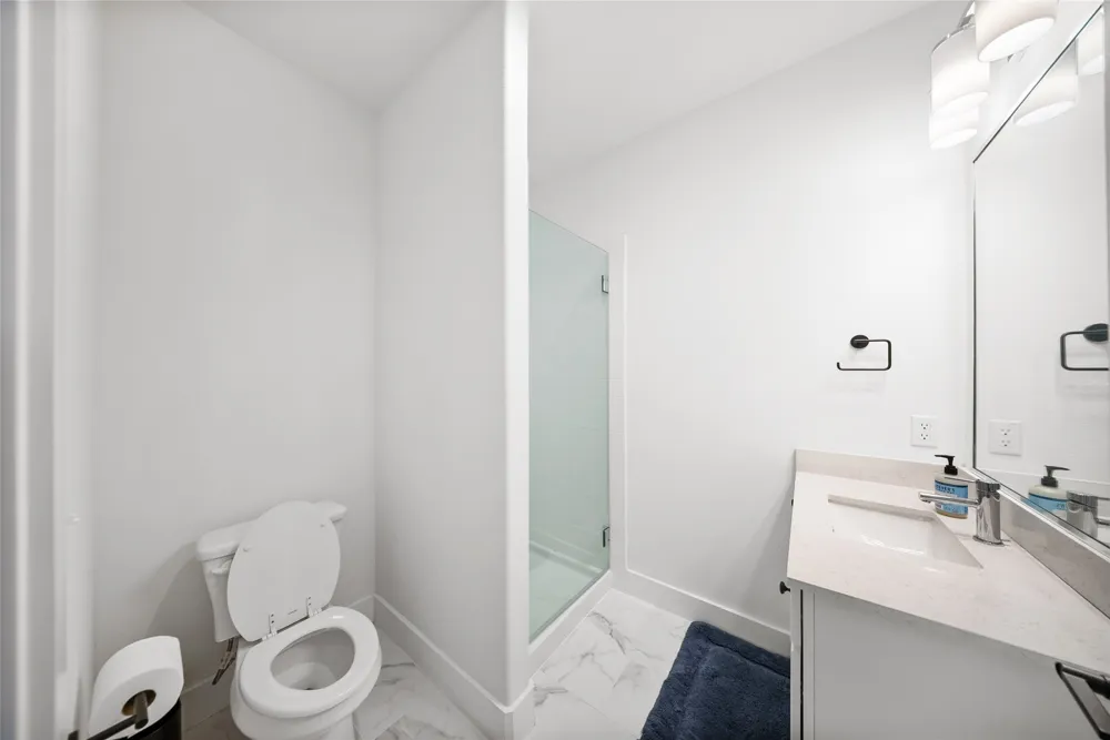 5315 La Crosse Avenue #16 Austin, TX 78739
