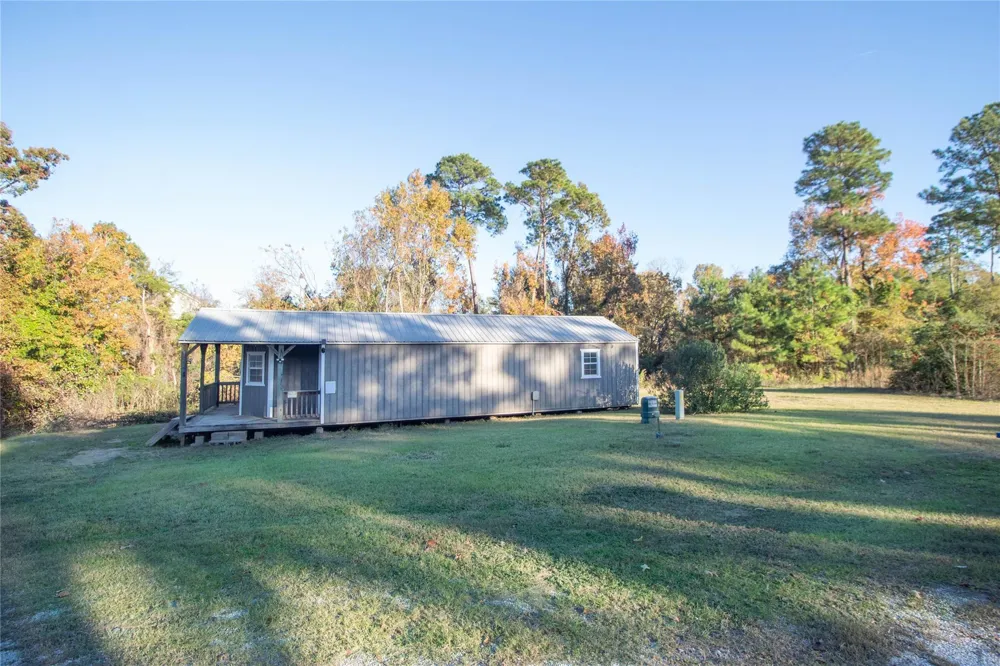 140 Lagoon Ct Point Blank, TX 77364