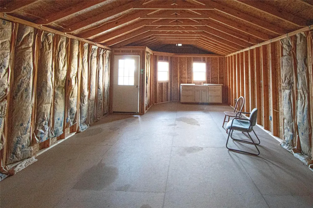 140 Lagoon Ct Point Blank, TX 77364