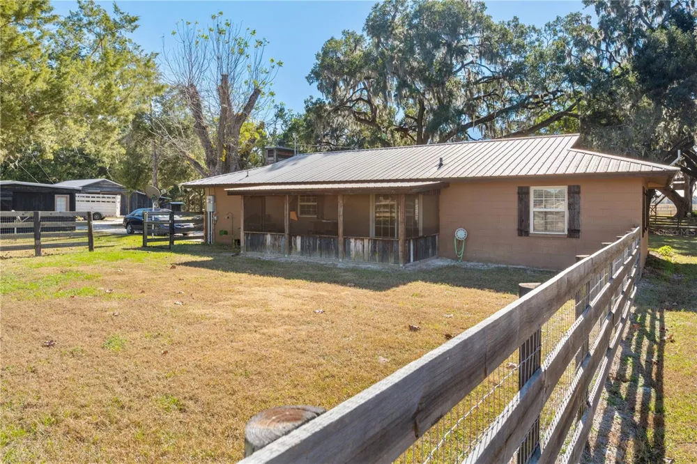 17885 NE 2ND PLACE Williston, FL 32696