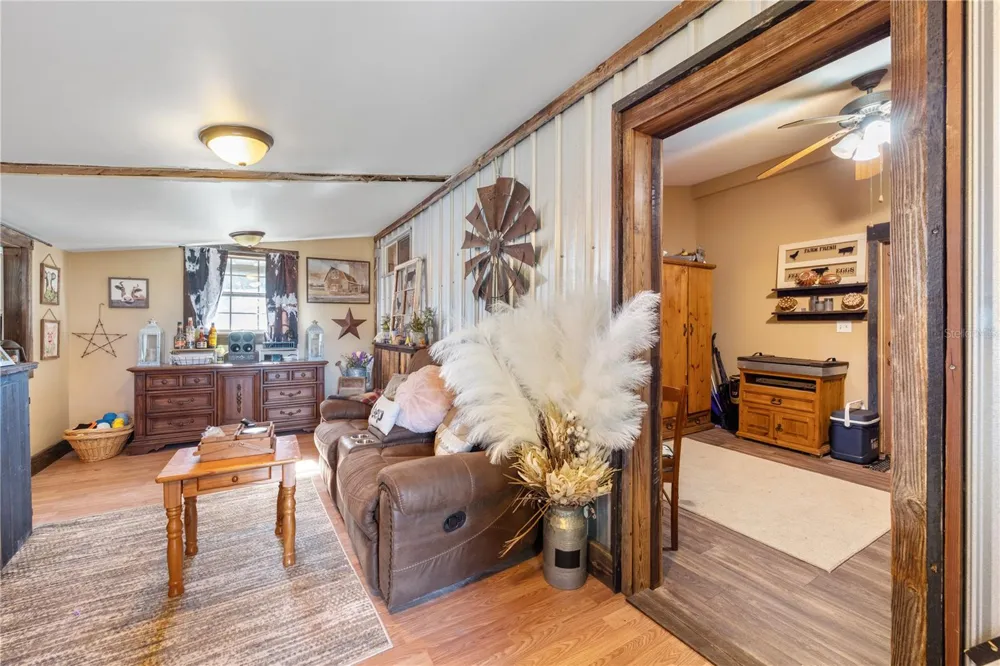 17885 NE 2ND PLACE Williston, FL 32696