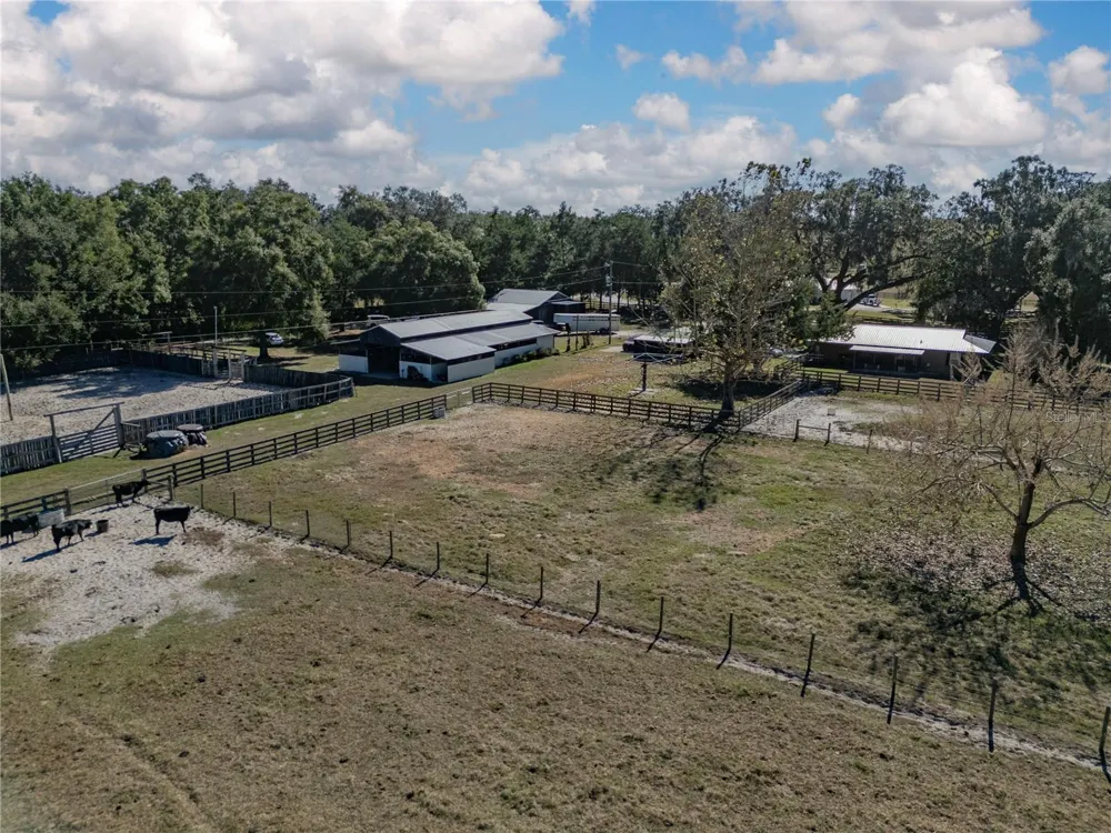 17885 NE 2ND PLACE Williston, FL 32696