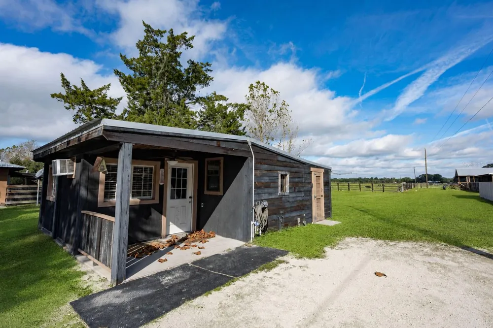 17885 NE 2ND PLACE Williston, FL 32696