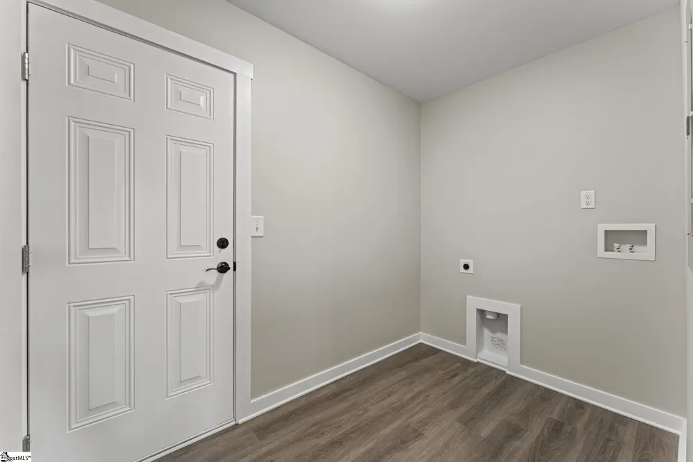 8 Powell Street Seneca, SC 29678