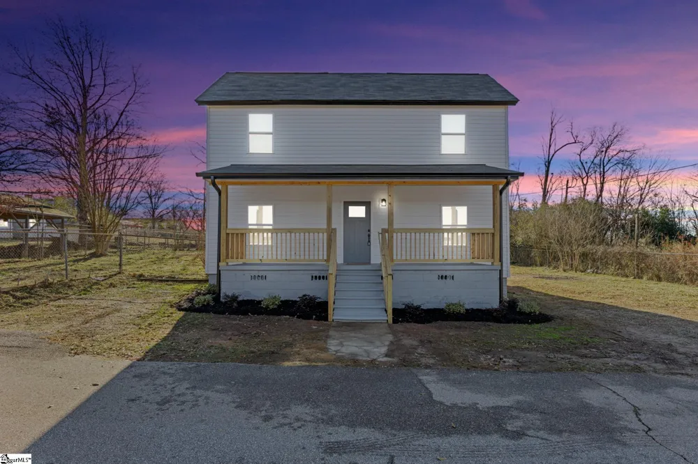 8 Powell Street Seneca, SC 29678