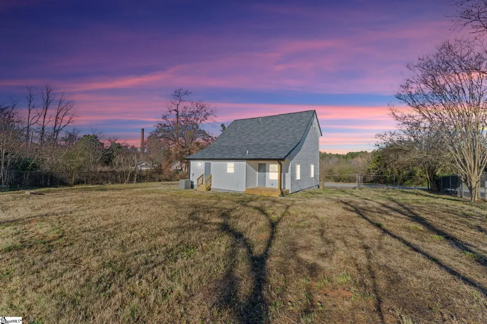 8 Powell Street Seneca, SC 29678