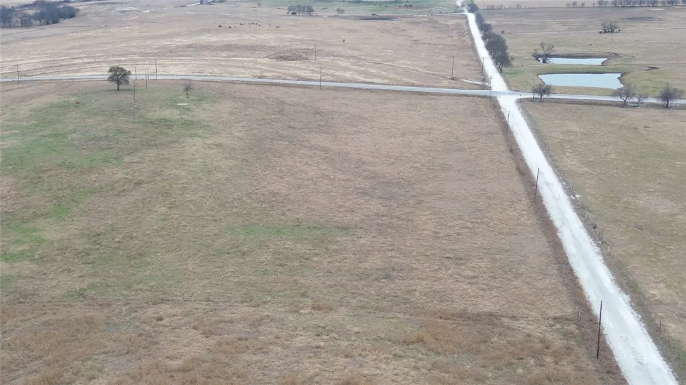 11 County Road 341 Muenster, TX 76252