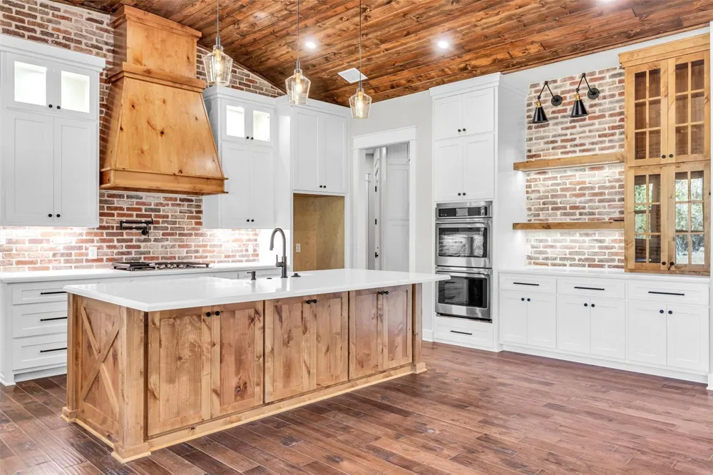 2716 County Road 324 Caldwell, TX 77836