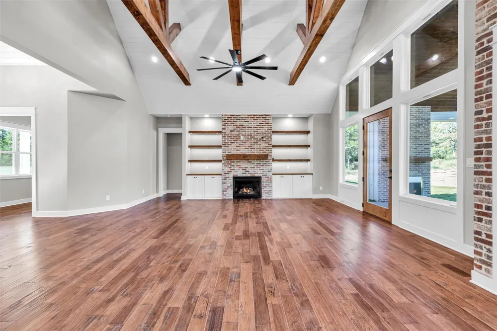 2716 County Road 324 Caldwell, TX 77836