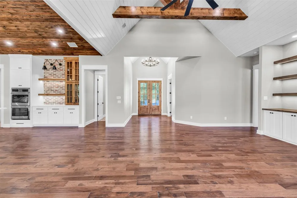 2716 County Road 324 Caldwell, TX 77836