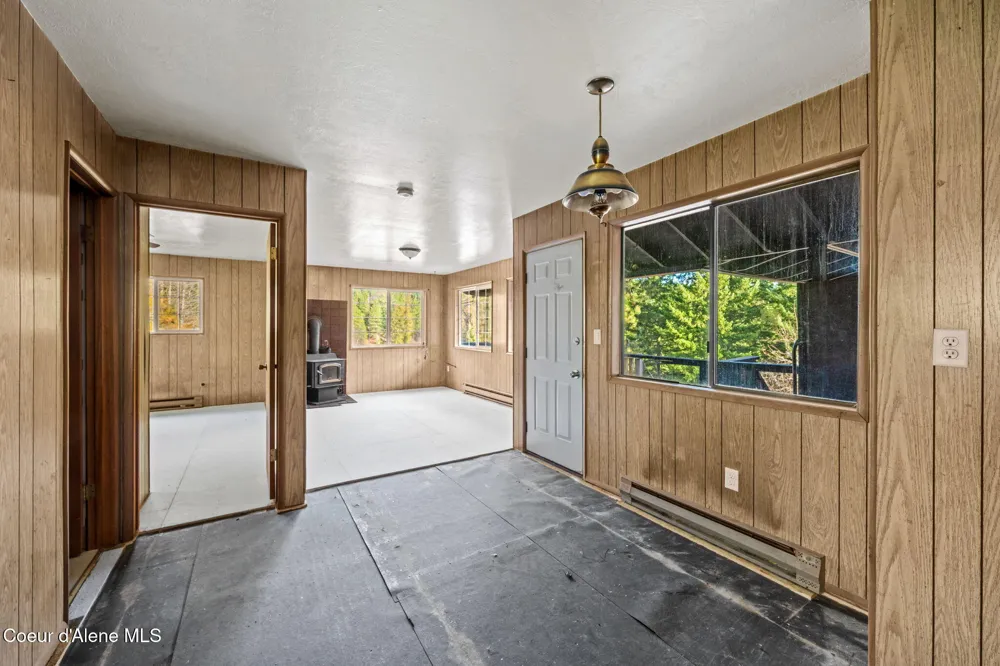 15077 Church Road Rathdrum, ID 83858