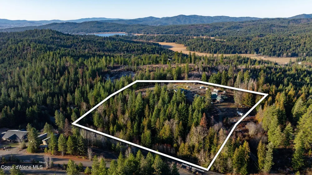 15077 Church Road Rathdrum, ID 83858