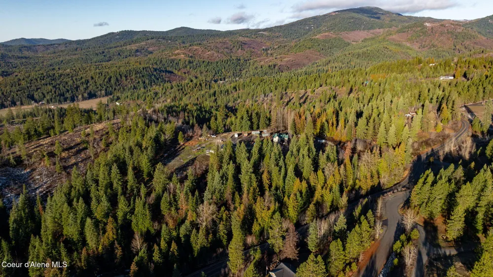 15077 Church Road Rathdrum, ID 83858