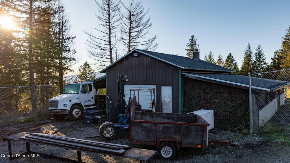 15077 Church Road Rathdrum, ID 83858