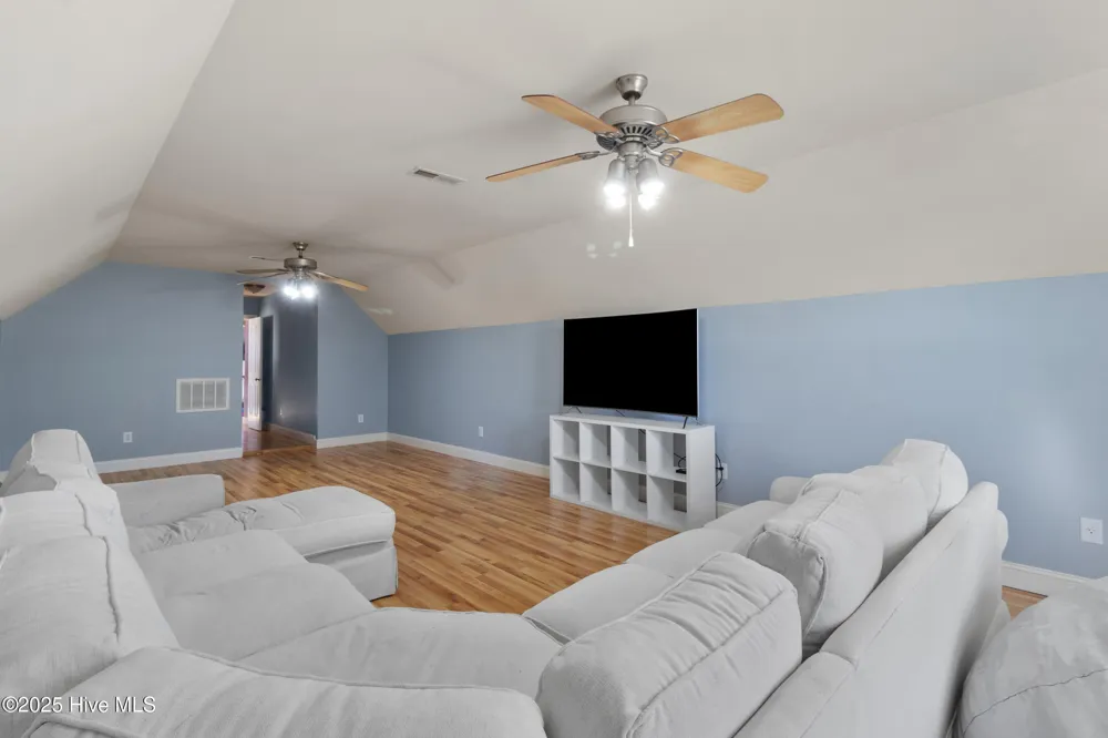 103 Arabian Circle Beulaville, NC 28518